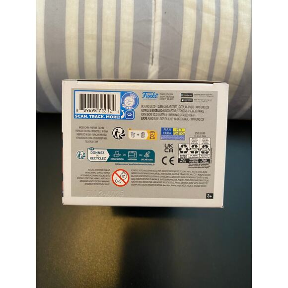 Funko Pop MLB:  Houston Astros - Yordan Alvarez - Picture 6 of 6